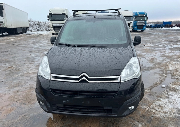 Citroen Berlingo cena 39999 przebieg: 107000, rok produkcji 2016 z Jordanów małe 92